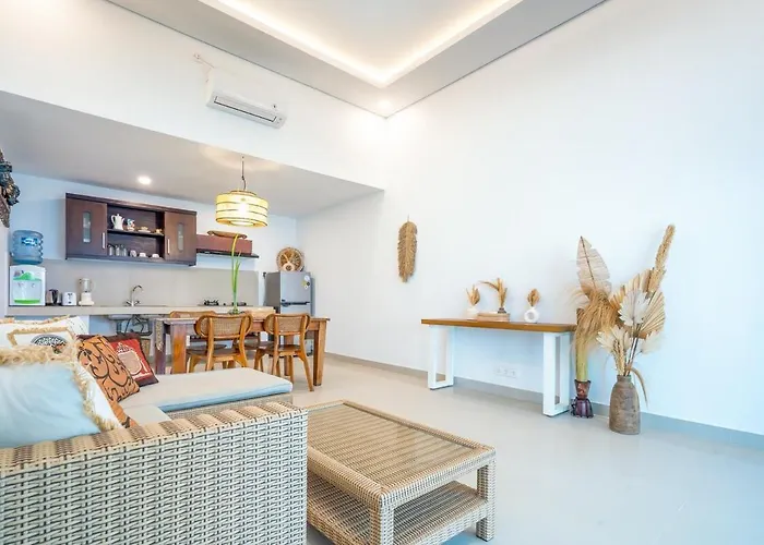Dena's Place Villa *